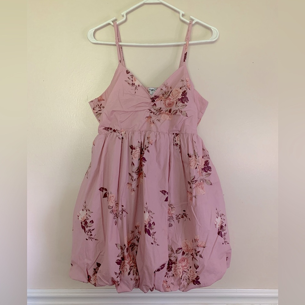 Rue21 Pink Bubble Hem Floral Sundress